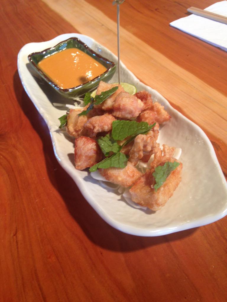th3beaker's tweet photo. What does one do when craving good food when home from #Vegas ? Straight to @FutoButaRamen - kudos @ChefShortino http://t.co/Z9H9JqdK85