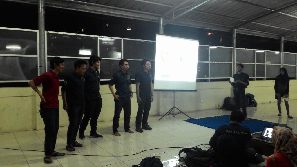 Akang-akang sc pagelaran 2015 , wilujeng kang @MFirmanMuzaqiA  salaku koor sc :)