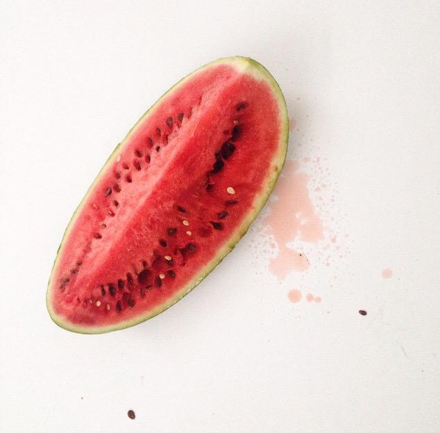 thingsandink's tweet photo. #BTS #thefruityissue #thingsandink #stilllife with @kristymarysia http://t.co/EuZVi54FYf