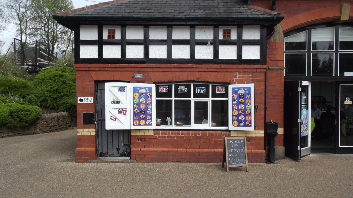 BoathousePure's tweet photo. Welcome to our Kiosk shop open on wed thurs fri &amp; sat selling a range of Toys,ice cream &amp; snacks come visit today http://t.co/aVCsuxAVnv