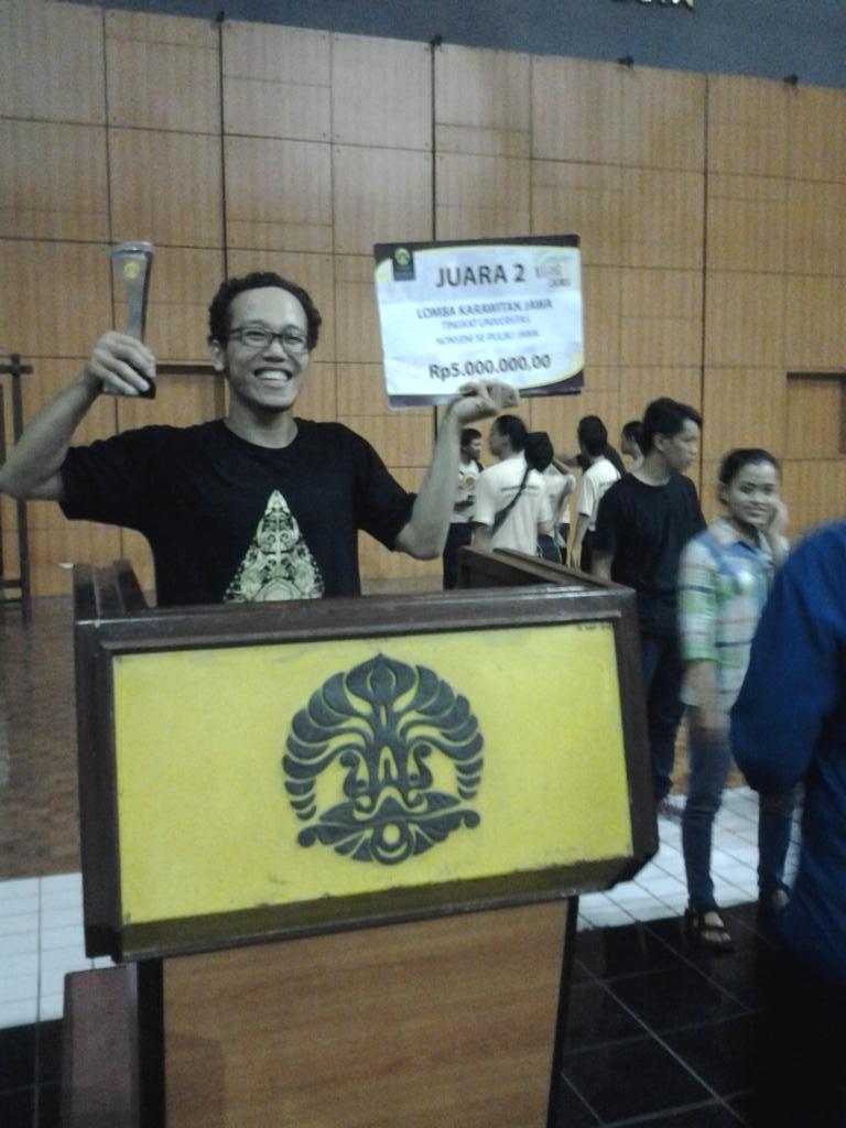 BERKAH DALEM GUSTI TIM GAMASUTRA FIB UGM JUARA II LOMBA KARAWITAN SE JAWA DI UI DEPOK Mas PapanK, M.Sn. Pelatih kita