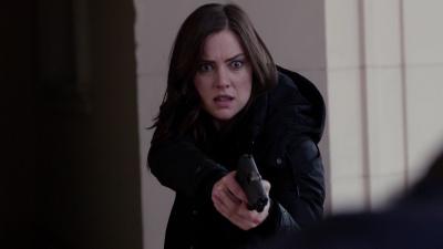 BlotMelody's tweet photo. Little Erin Silver has good grew up! #maxhardy #TheFollowing http://t.co/ZMkXvtuwwm