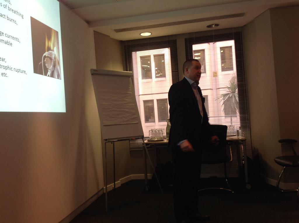Lantei_'s tweet photo. Great turnout #AM3 #BS7671 #17thedition #Electricalsafety http://t.co/cBMhL5YXVu
