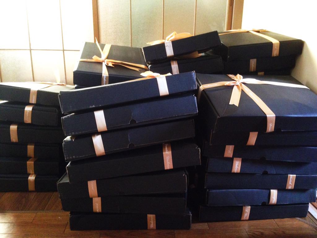 DRUMSTICCK's tweet photo. 日本部分のPB無事に到着しました^ ^送金完了した方に明日発送します。また送料を払ってない方，送金完了しましたら発送します。よろしくお願いします。 http://t.co/Lyyx8ey1gK