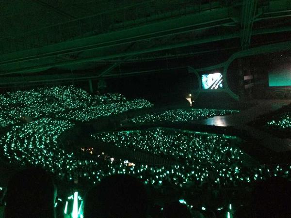shinee5_l's tweet photo. "@KpopersINDRoom: Whose ocean is this? Me me! ππ #KIRPictspam #SHINee http://t.co/LY11pfmN5O"