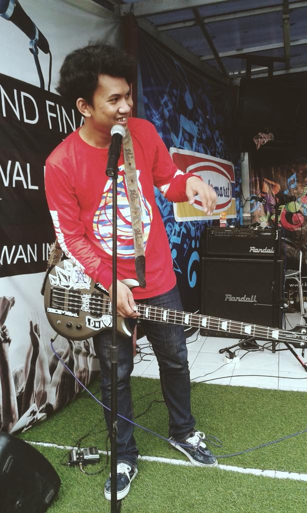 DetectedOverall's tweet photo. 17 may 2015 at Indomart DC 1 Bitung,
Bigthanks for our best from @fivemonth_cloth!

SIKATSKOOOY! http://t.co/3hoNO5bfIN