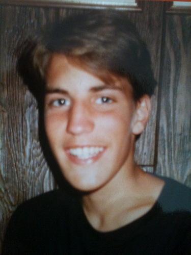 Happy 42nd Birthday to comedian NOEL FIELDING!!    