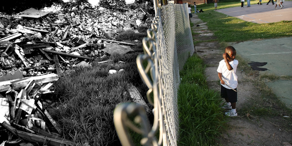 splinter_news's tweet image. How racist housing laws are keeping New Orleans white fus.in/1LmpoXf