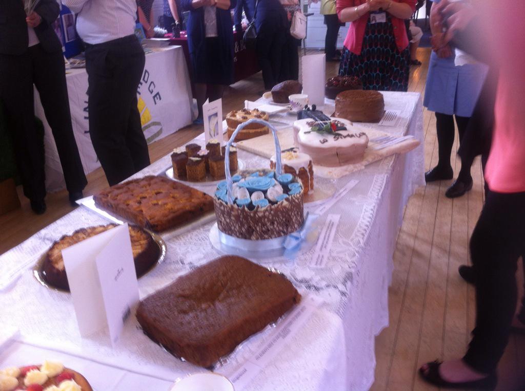 JackieFenwick1's tweet photo. @DyingMatters @NHSNLaG Some wonderful cakes at the Brigg event @nancybbakes http://t.co/T3Gbw6LcrC