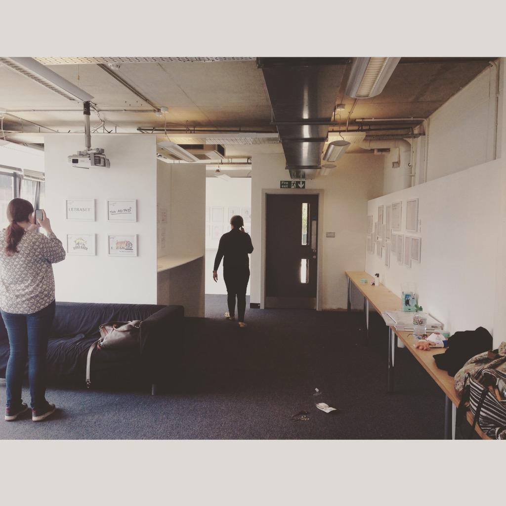 theucaden's tweet photo. Final checks and preps. Hope you're all ready #ScampUp @HogsBackBrewery @the_adpad @LetrasetUK @CobbettPub http://t.co/1kUIaGdGFe