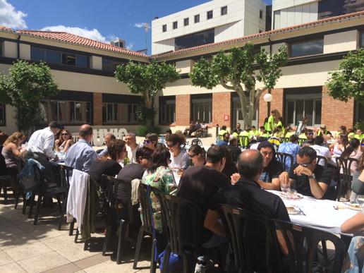 Dinar de Festa Major @uvic_news! 18 anys. Ens fem grans! #25anysEPS i nova Facultat @UVic_UST