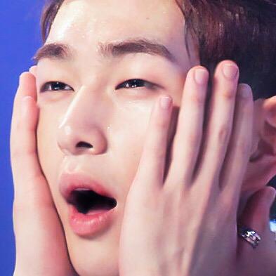 CFhdWjFUEAA93iU.jpg:large