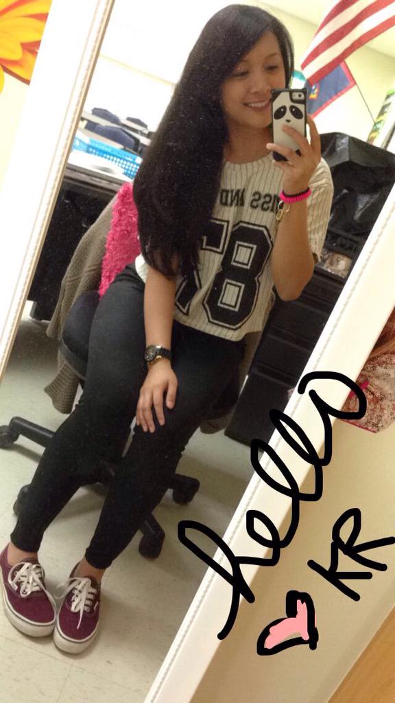 xoxokr_'s tweet photo. Basic. #notigworthy http://t.co/meUpFFZBGE