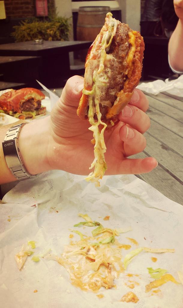 Wishing we were swallowing one of these #BadBoyBurgers right now! Thanks @YoungsShack for filling our bellies yday!