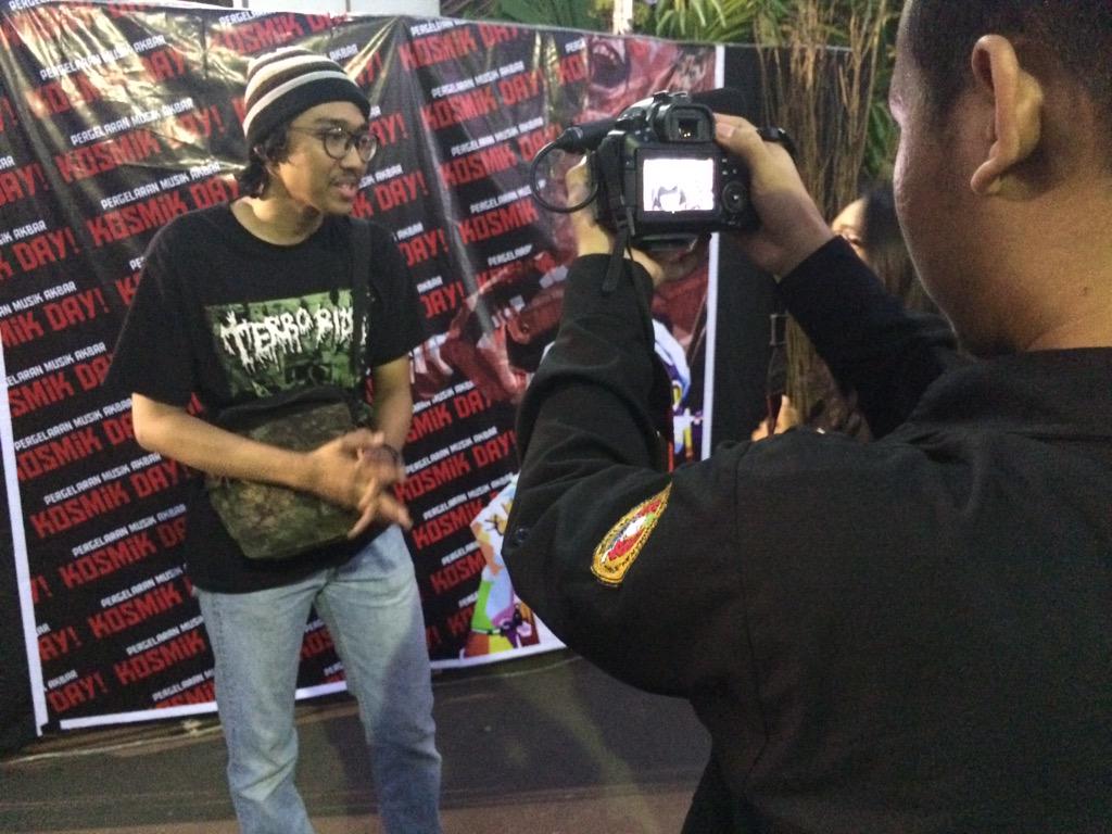 Ini dia PO dari acara KOSMIK DAY 2015 Adit dari fikom moestopo <a href="/kosmikdaymoest/">KOSMIK DAY MOESTOPO</a>