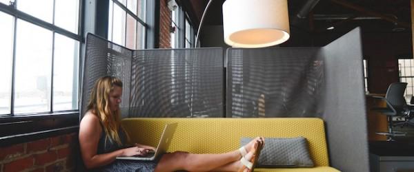 hootsuite's tweet photo. Here's why the word "millennial" is totally meaningless when it comes to social targeting: http://t.co/mNyOQ9aS83 http://t.co/kezYG1eolx