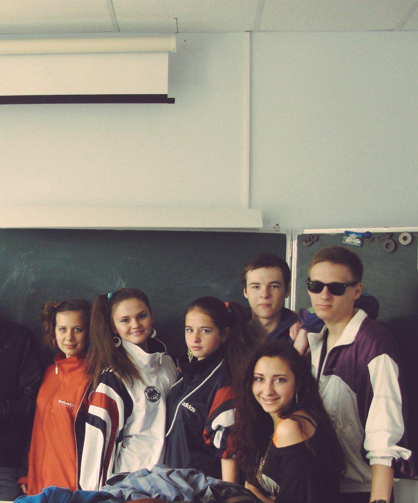 kytikova_'s tweet photo. Отличный день с самым лучшим классом👍 ✨😘 http://t.co/eL0QYoRepl