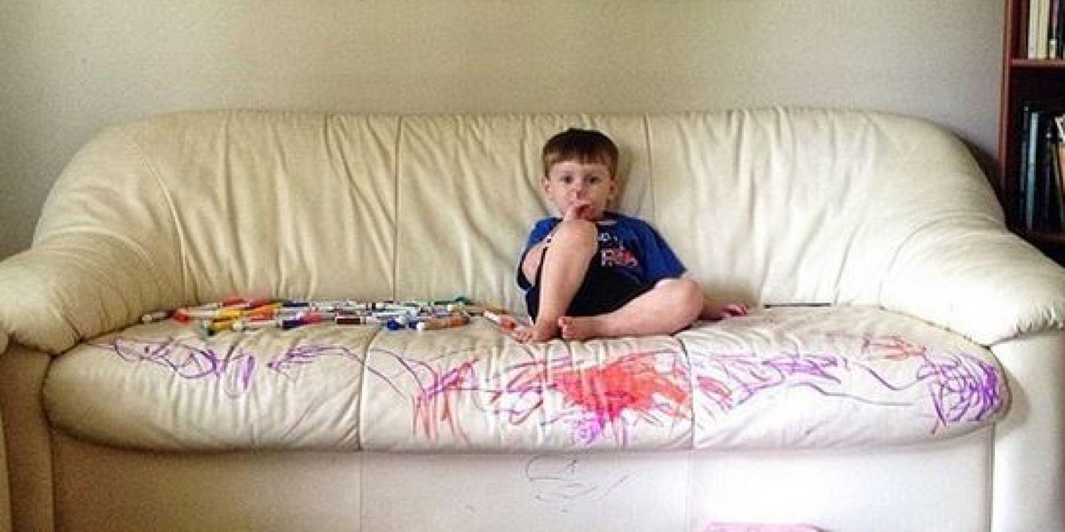 #AverageParentProblems hilariously sums up life with kids huff.to/1GmtGOh via <a href="/hpcaparents/">HuffPost CA Parents</a>