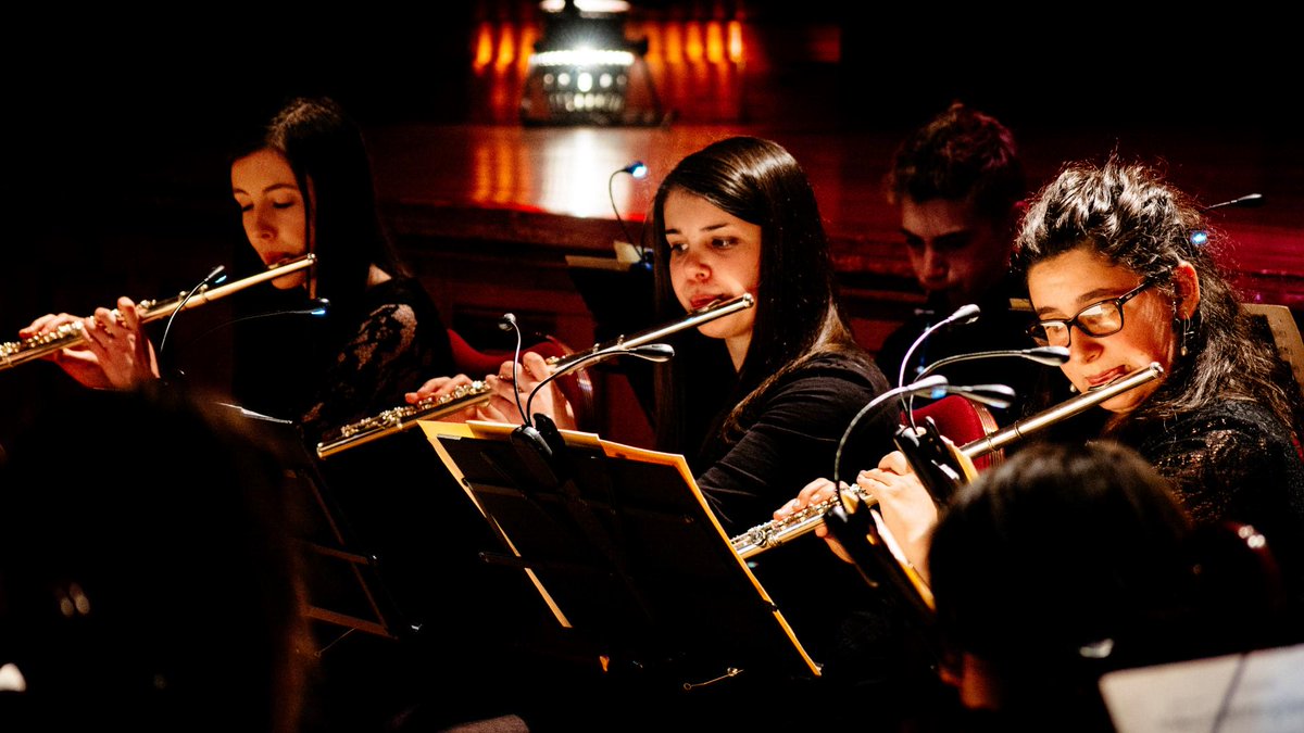 ChesterYSO's tweet photo. For more photos of our 1st performance see our FB page!
Kindly donated by W777 Photography by Will Hay @willhaypiano http://t.co/gJ6nAEfst9