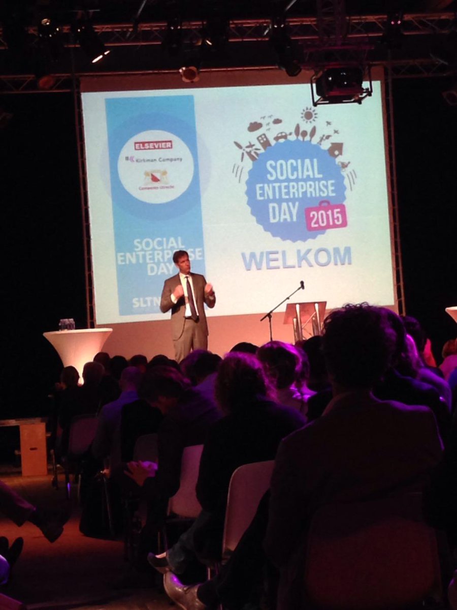 factoryimpact's tweet photo. Doordat de overheid zich terugtrekt ontstaan er kansen - @WDraijer #SED15 #impactfactory http://t.co/a7NjFdOoLh