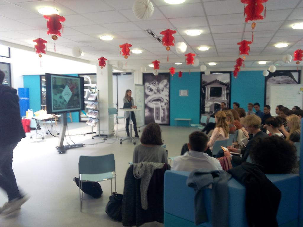 paulineaudinet's tweet photo. Conference de Camilla Guimard de @AddedValueGroup au k-lab avec les chaires @ESSEC_CSM et @ESSEC_VSM a l'@essec http://t.co/3TlGyGa772