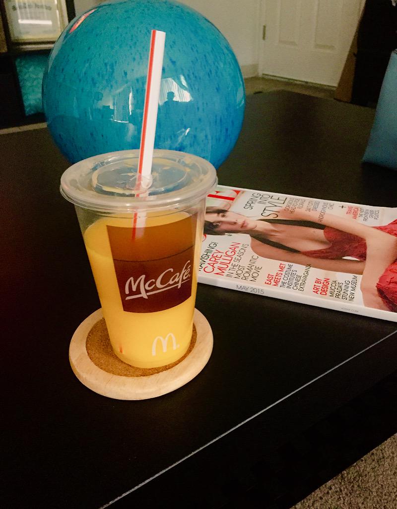 DirectorJaeDyer's tweet photo. This morning I woke up to a nice gesture... A tasty @McDonalds breakfast meal that accelerated my day with excitement http://t.co/P75aPNvWrX