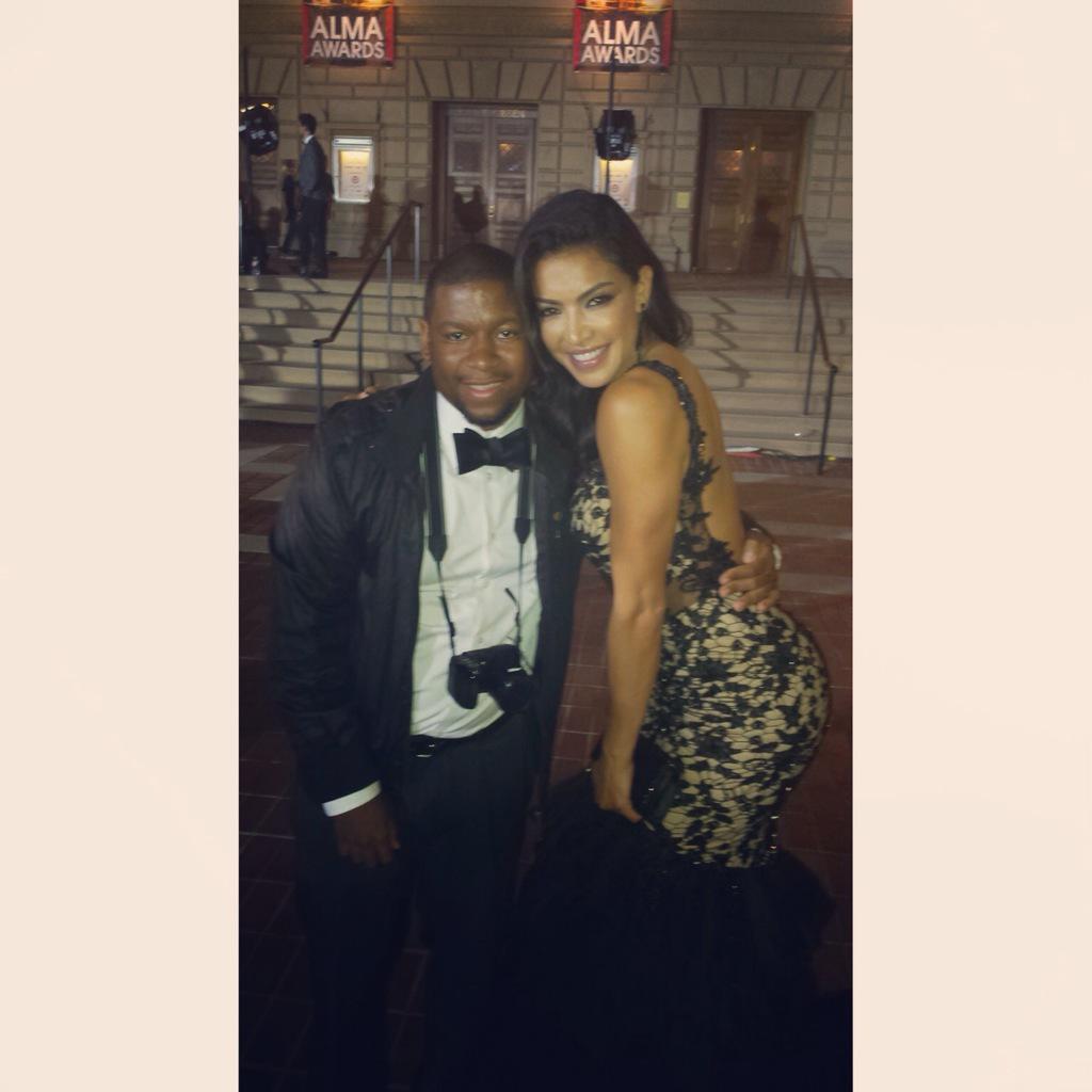 bowtiebanditYBR's tweet photo. This pic never gets old! 😜 Covering the 2014 @ALMAawards. Great meeting @IvetteSaucedo ! #TBT #ALMA14 #youngboldregal http://t.co/zhYYq2G0d8