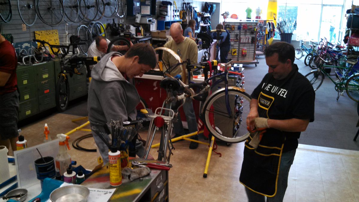 Thanks <a href="/unitedwaygp/">United Way of Greater Portland</a> for a great #dayofcaring !  Thanks <a href="/IDEXX/">IDEXX</a>  volunteers and <a href="/TXInstrumentIMS/">TexasInstruments IMS</a>