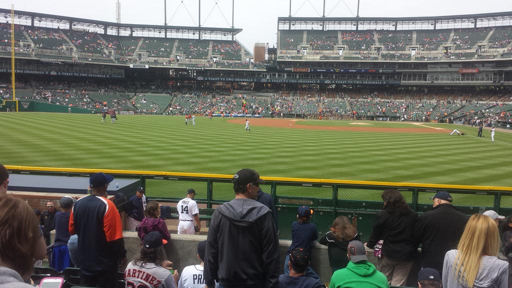First stop..Tigers game!  David Price warming up for <a href="/The_ATWN/">The ATWN</a> weekend  #ATWN2015