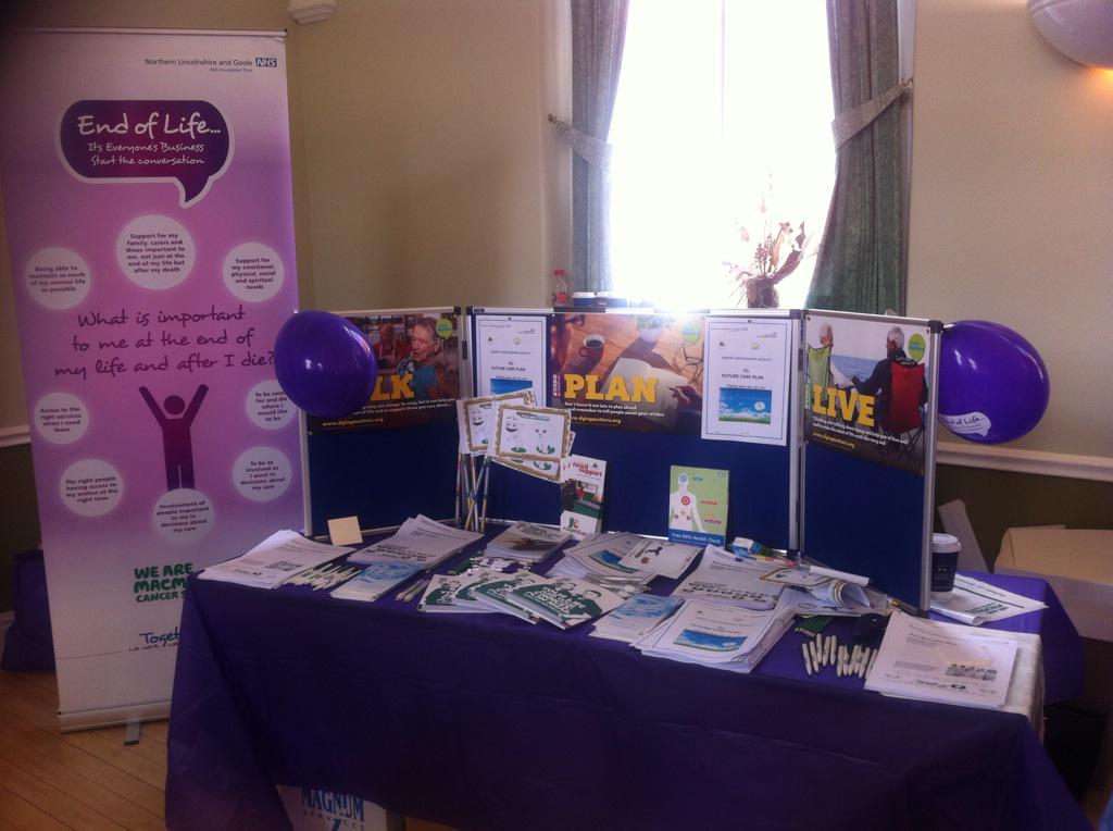 JackieFenwick1's tweet photo. @DyingMatters @GailButton @NHSNLaG Fantastic if somewhat emotional day in Brigg today. #talkplanlive http://t.co/5tXLh3gPyz
