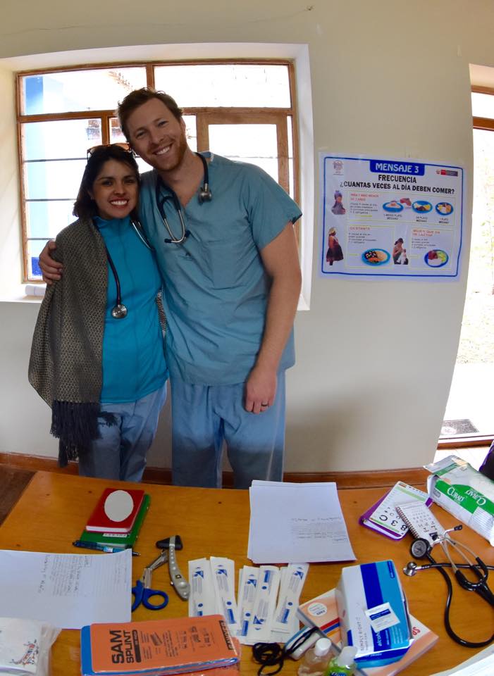 KPSC_GHP's tweet photo. Doctor Log Day 1: Zayla, PGY1 and Dustin, PGY3 in #Peru on a #MedicalMission with bright smiles http://t.co/cGtCq6owEc