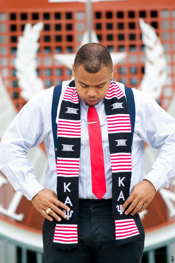 ID_NUPEs's tweet image. Spr. '13 Tré Klub | Rokk Klub #NUPEsGraduate #UTGrad #Achievement 👏🏾👏🏾👌🏾

@TPitre92