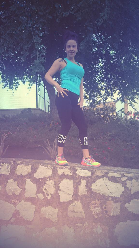 marinalg23's tweet photo. Jajajajaj despues dl gym y cn mi cari wuapaa http://t.co/LiV4RisTXa