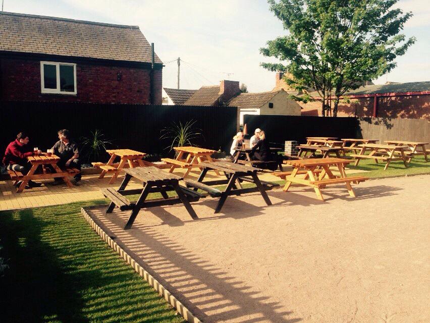 foxandtiger's tweet photo. Come and Enjoy a pint and a pasty for £5.50 in our new beer garden ... http://t.co/aDaIPSDCdL