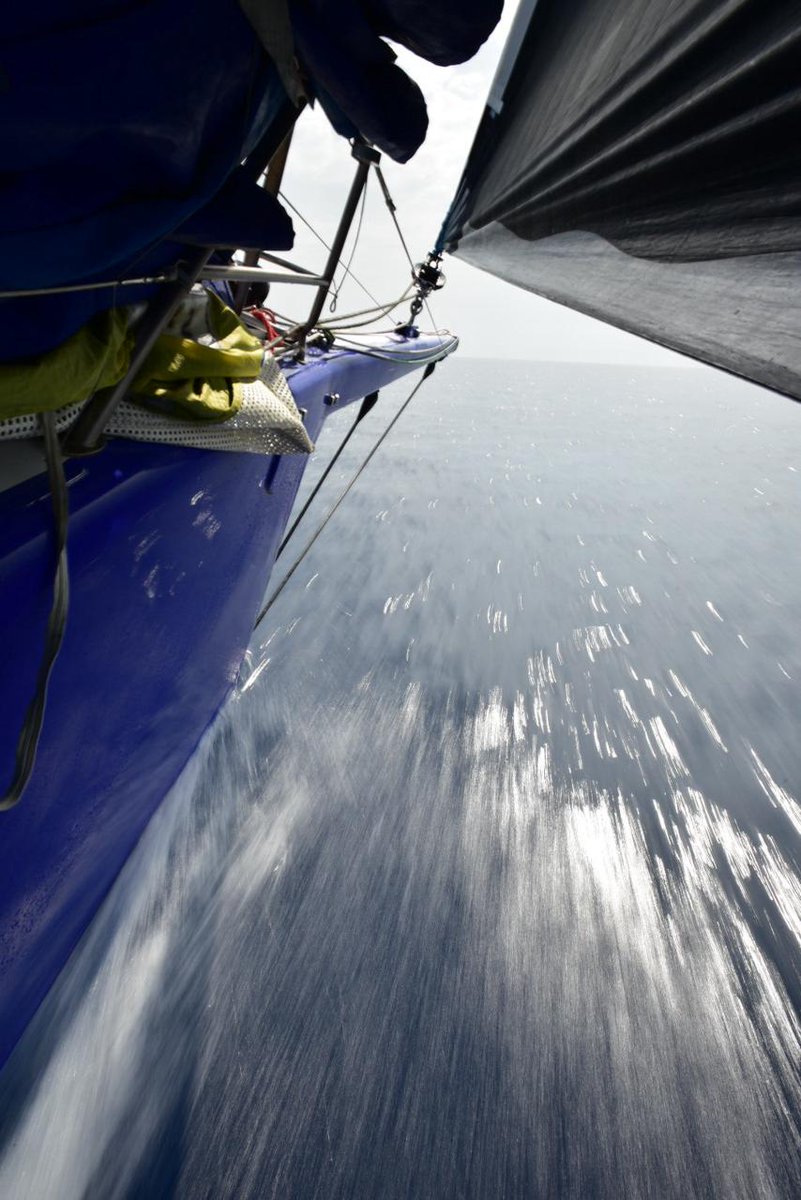 EsimitEuropa's tweet photo. Approaching Stromboli, while the rest of the fleet is about to round the Vulcano -Race tracker http://t.co/FDuDblJ7QH http://t.co/zskTtbzpNa