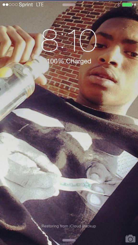 Satdoll_'s tweet photo. I'll promise to keep yo name lit #RIPTreyB http://t.co/ALzsgfPBHs