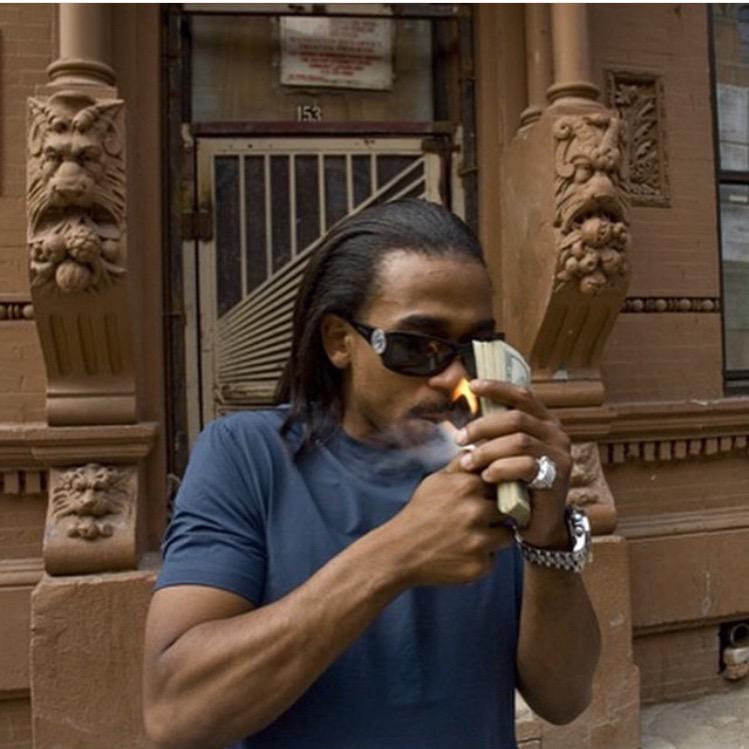 Happy birthday to my future baby father Max B !    The wave on spin so they hate on him 