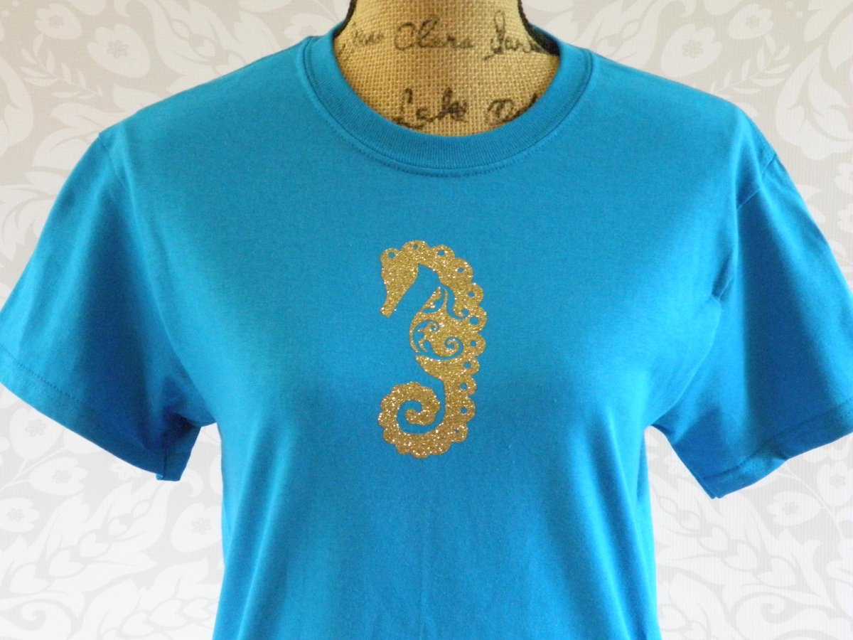faithandgraceco's tweet photo. https://t.co/LvN0Ce1uk6 #glittertee #tshirt #shirt #fashion #summerfashion #metalictee #metallicshirt #glittershirt http://t.co/JTE7L8SfGH