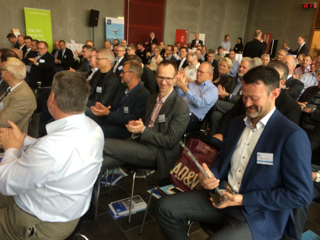 Frederiksogaard's tweet photo. Årets business Angel 2015 kåret: Tommy Andersen. Stort tillykke. #cphftw #dkangels #dktech #dkbiz #dkmedier http://t.co/ePpzTiab1G