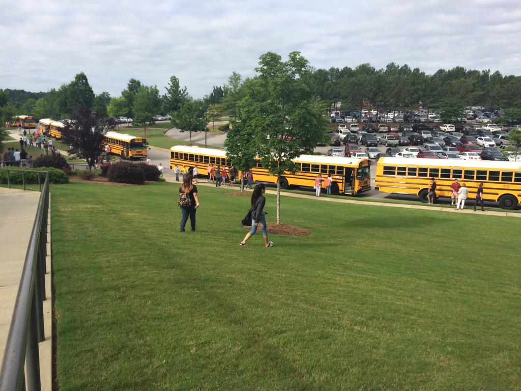 donhulin's tweet photo. Grad practice! Seniors 2015 http://t.co/K7tEZKzF34
