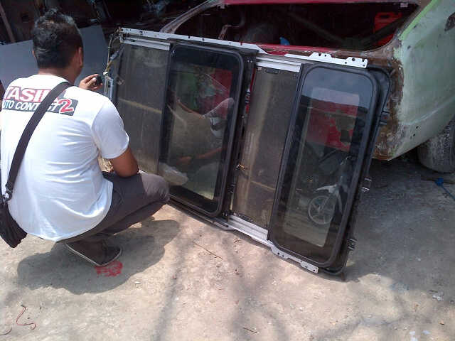 Fs-Moonroof oem nissan elgrand doubleglass(fungsi normal)
Lokasi bgr for more info pin:2B148274
