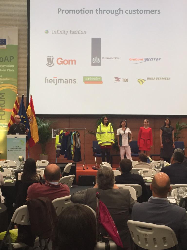 EUgreenresearch's tweet photo. #Ecoprofabrics fashion show -clothes made of recycled textiles @DutchaWEARness #EcoApForum http://t.co/nkmMPGHemG