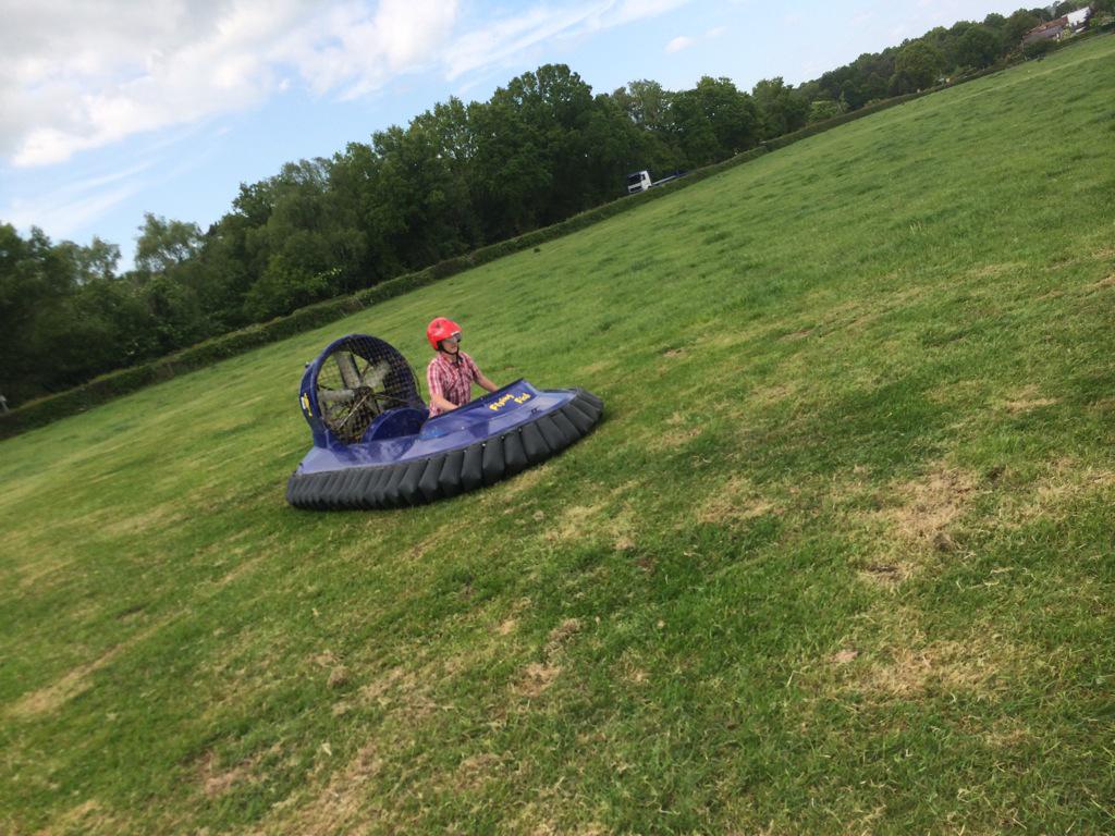 Feefo_Official's tweet photo. Fun @Feefo_Official with hovercrafts for team #notallworkworkwork #BMRTG #ITRTG http://t.co/SgeYe8myfI