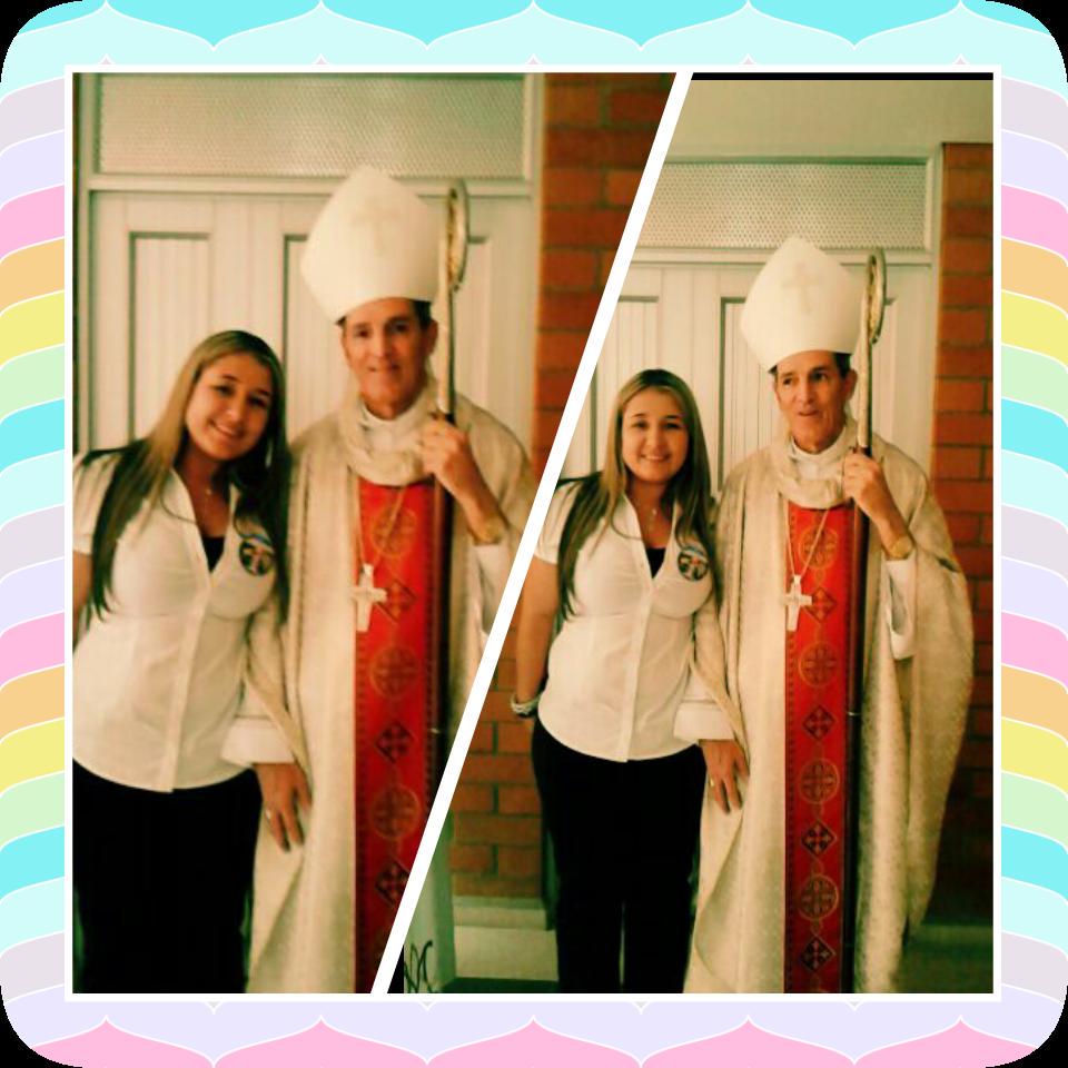 ericamira5's tweet photo. “Allí donde aparezca el obispo, allí debe estar el pueblo; así como donde está Jesucristo está la Iglesia Católica” http://t.co/jYcyvtbHZ3
