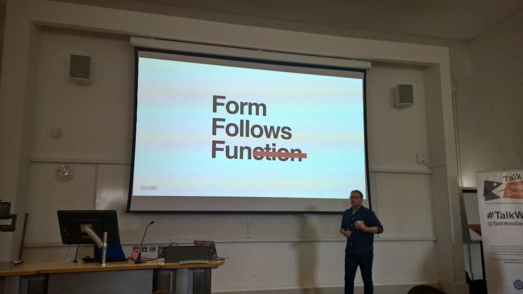 DanielSmith247's tweet image. Work should be fun! #formfollowsfun