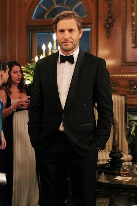 BrettTuckerFans's tweet photo. It's Brett's 43rd birthday...get creative and whish him a happy birthday!! #HappyBdayBrettTucker http://t.co/JVpCWAXHGQ