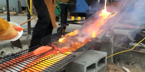 mental_floss's tweet image. Watch Geologists Use Molten Lava To Grill Up Some Steaks — bit.ly/1Hu45lh