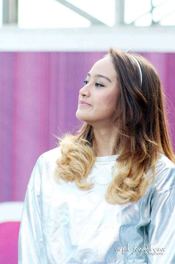 Retweet guyss👉👉 @ArtistTopWorld dukung Salshabilla <a href="/salshaabilaa/">salshabilla adriani✨🌙</a> Sebagai Artis Remaja Tercantik 2015 #Retweet 😍💕💕👈👈☝👌