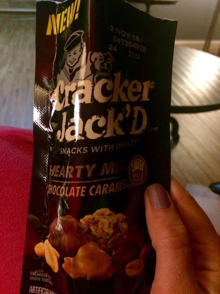 3DLashMagic's tweet image. So good! I wish I never tried this stuff! #SoGood #Chocolate #Caramel #Oats #Peanuts #Yum