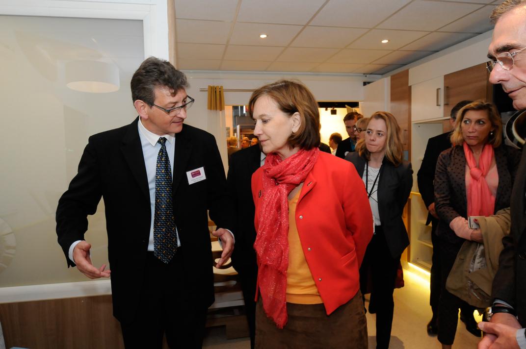 CHU_Lille's tweet photo. Retour en images sur le #SilverConcept au salon #SanteAutonomie en présence de Laurence Rossignol cc @laurossignol http://t.co/3ZpIuvdfL4